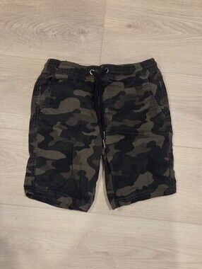URBAN KIDS | NWOT Camoflauge Shorts